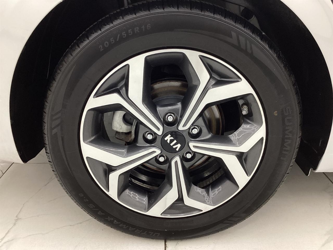Kia Forte LXS IVT 2019