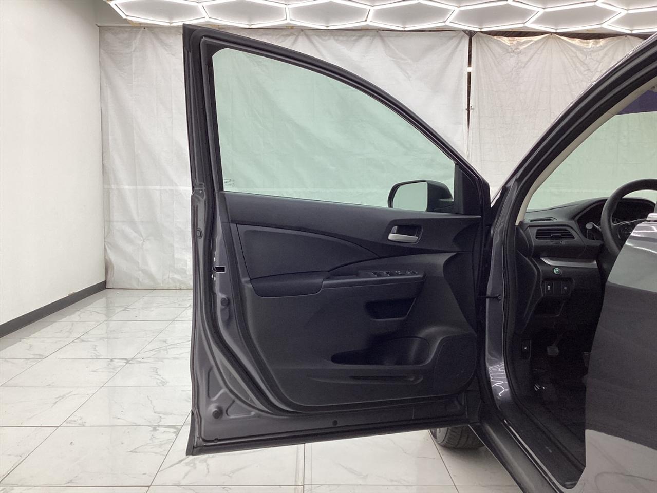 Honda CR-V 2WD 5dr LX 2016