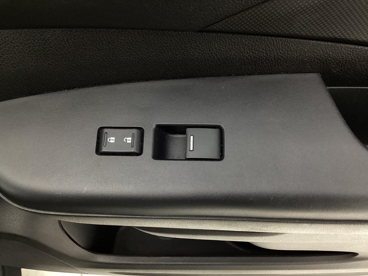 Honda CR-V 2WD 5dr LX 2016