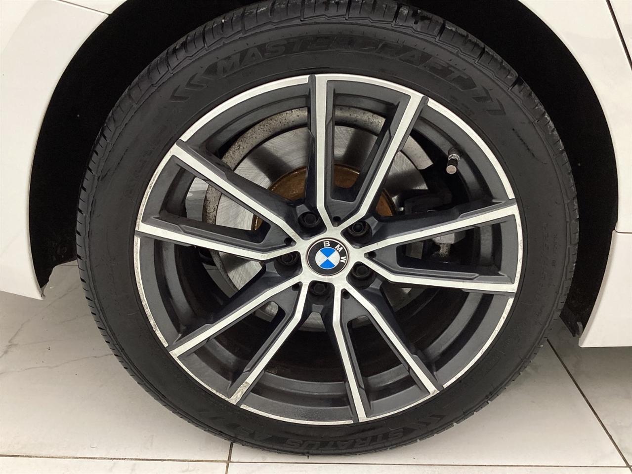 BMW 3 Series 330e xDrive Plug-In Hybrid North America 2021
