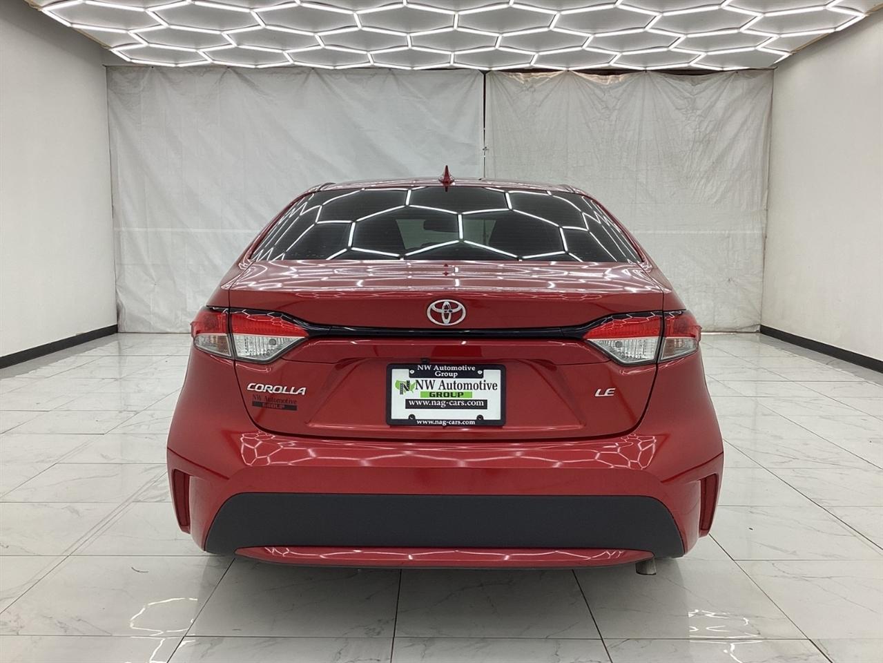 Toyota Corolla LE CVT (Natl) 2021