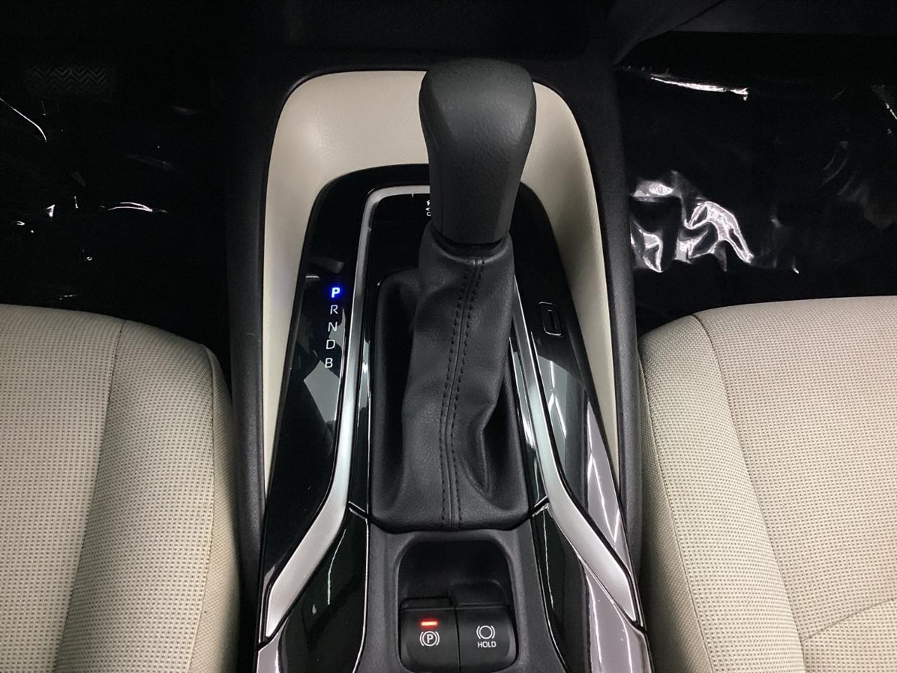 Toyota Corolla LE CVT (Natl) 2021