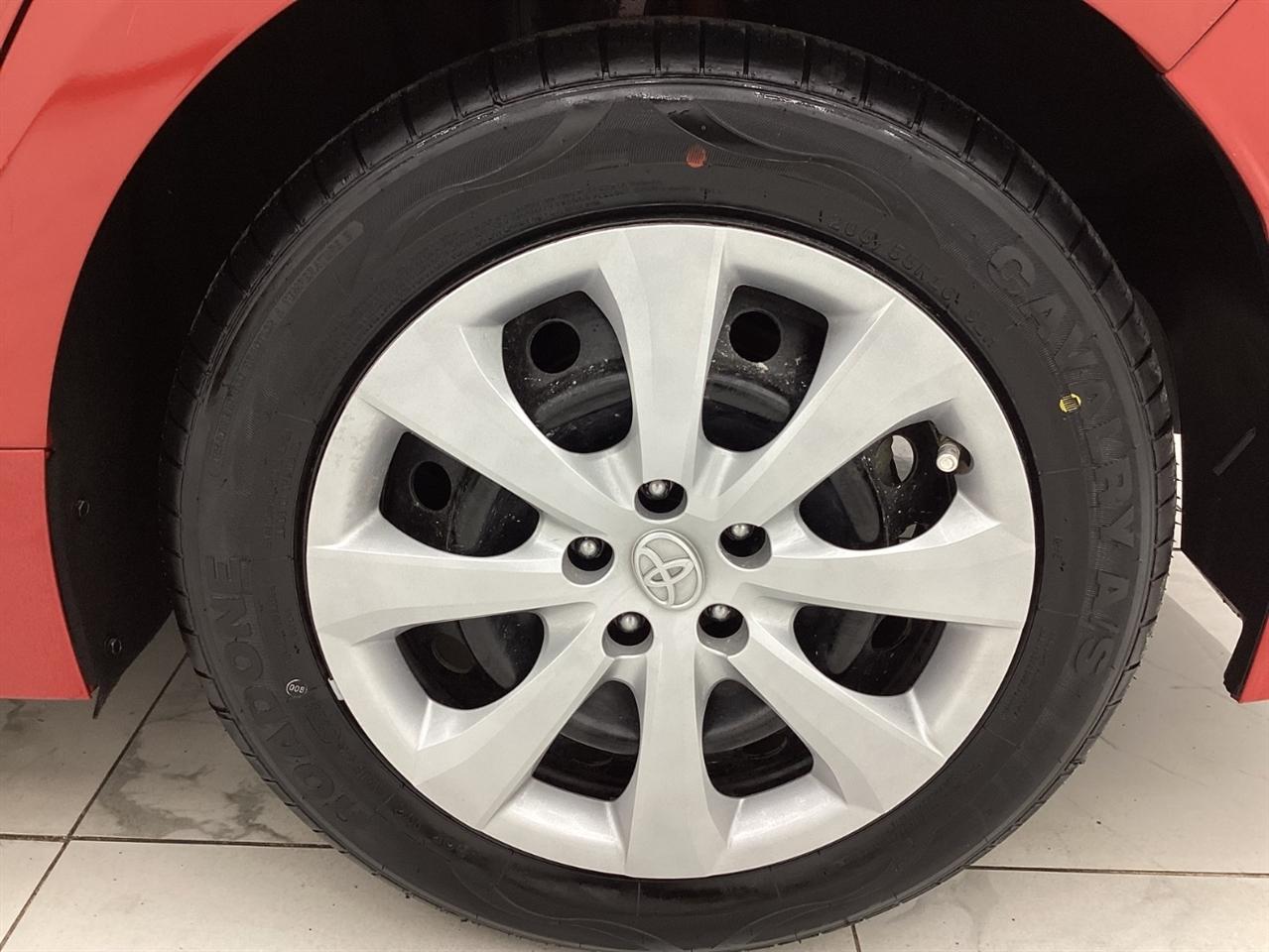 Toyota Corolla LE CVT (Natl) 2021