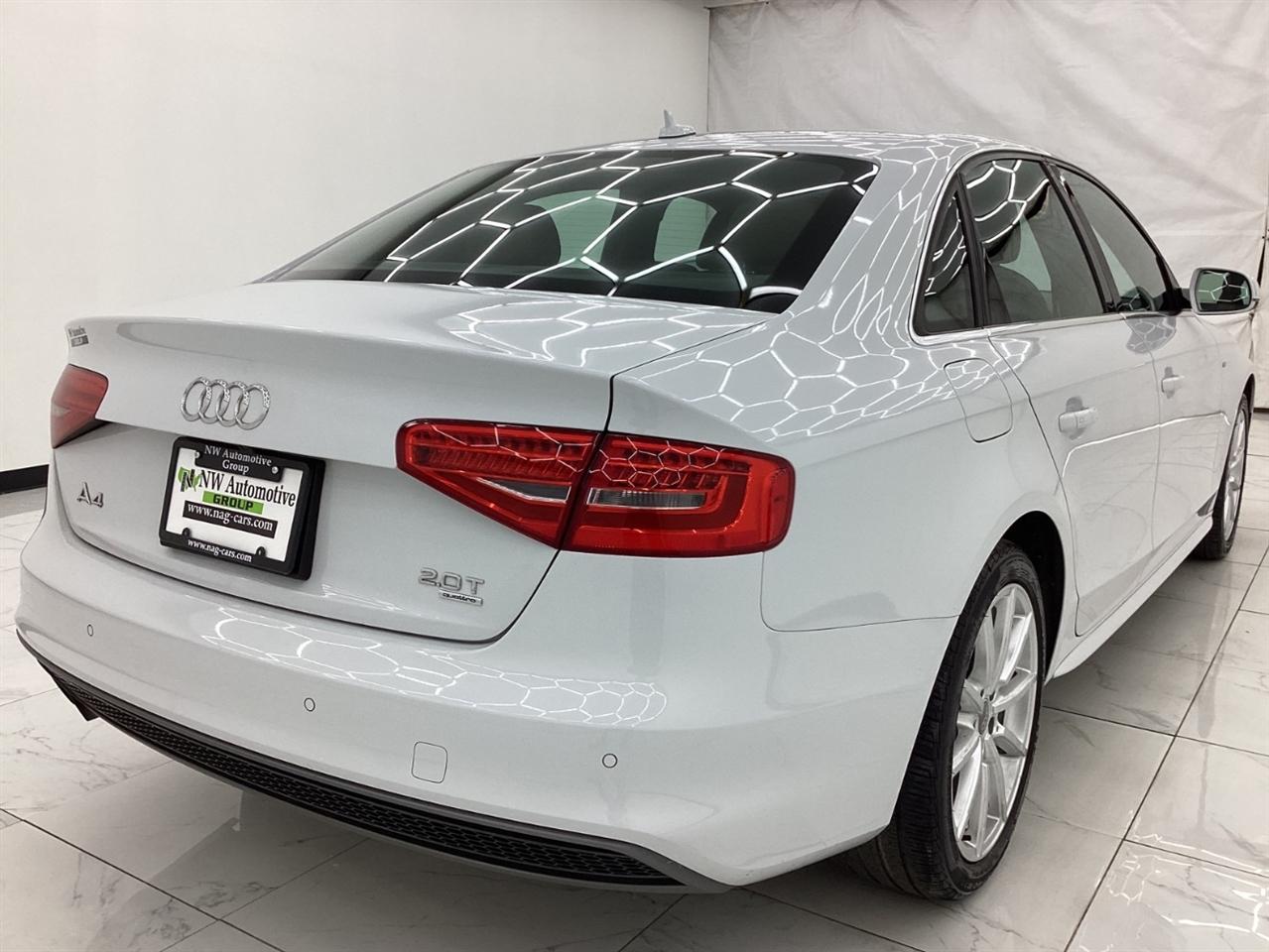 Audi A4 4dr Sdn Auto quattro 2.0T Premium Plus 2015