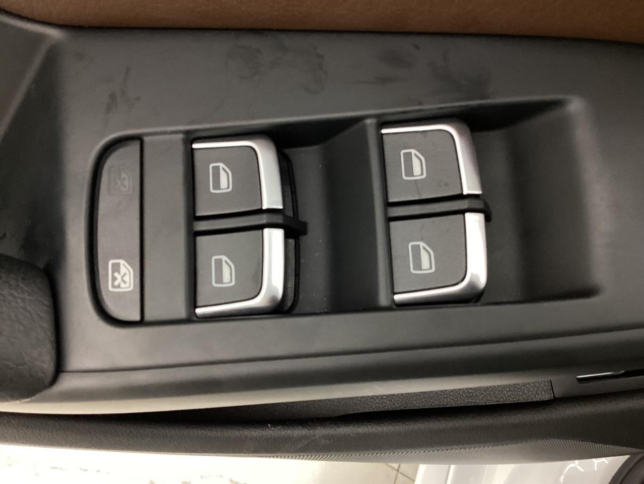Audi A4 4dr Sdn Auto quattro 2.0T Premium Plus 2015