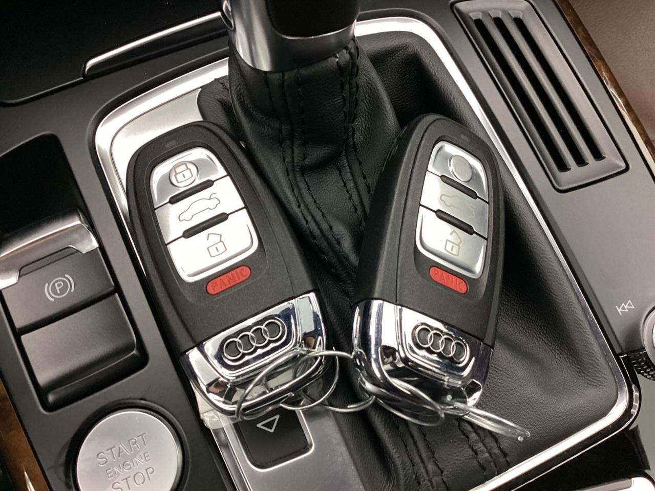Audi A4 4dr Sdn Auto quattro 2.0T Premium Plus 2015