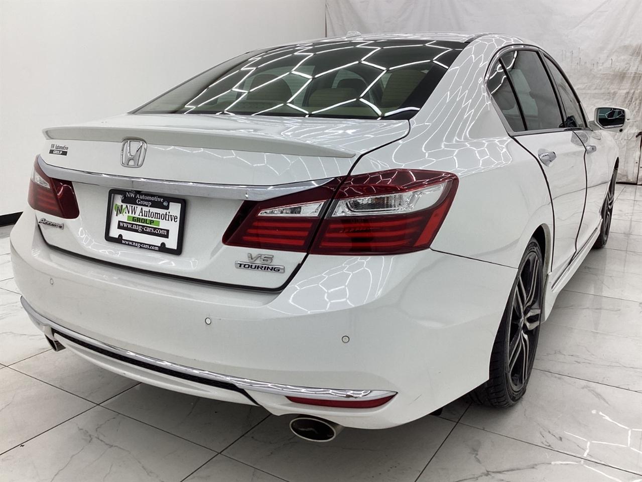 Honda Accord 4dr V6 Auto Touring 2016