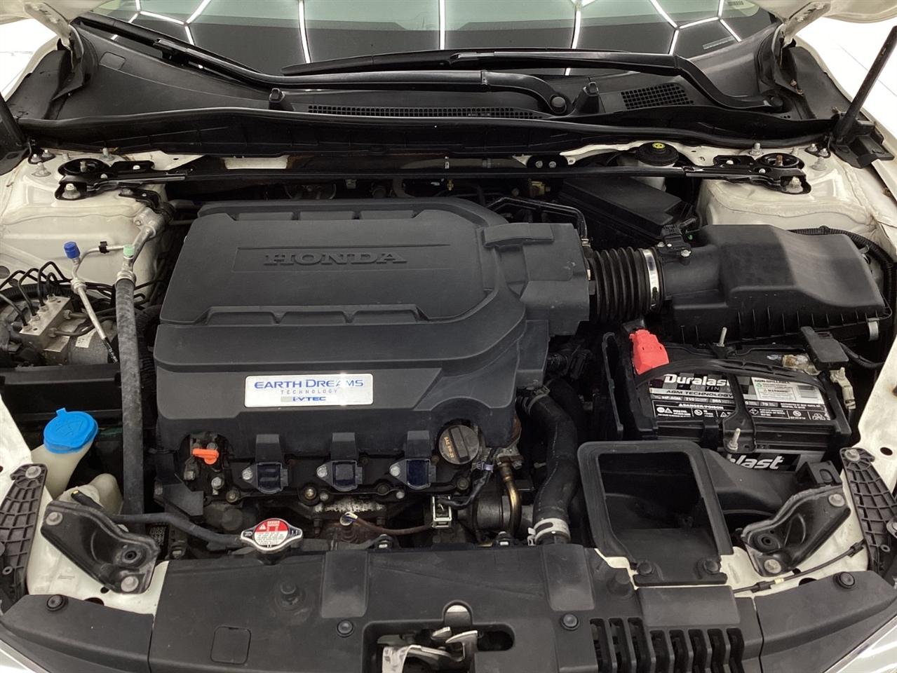Honda Accord 4dr V6 Auto Touring 2016