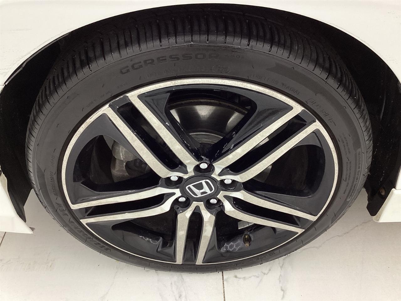 Honda Accord 4dr V6 Auto Touring 2016