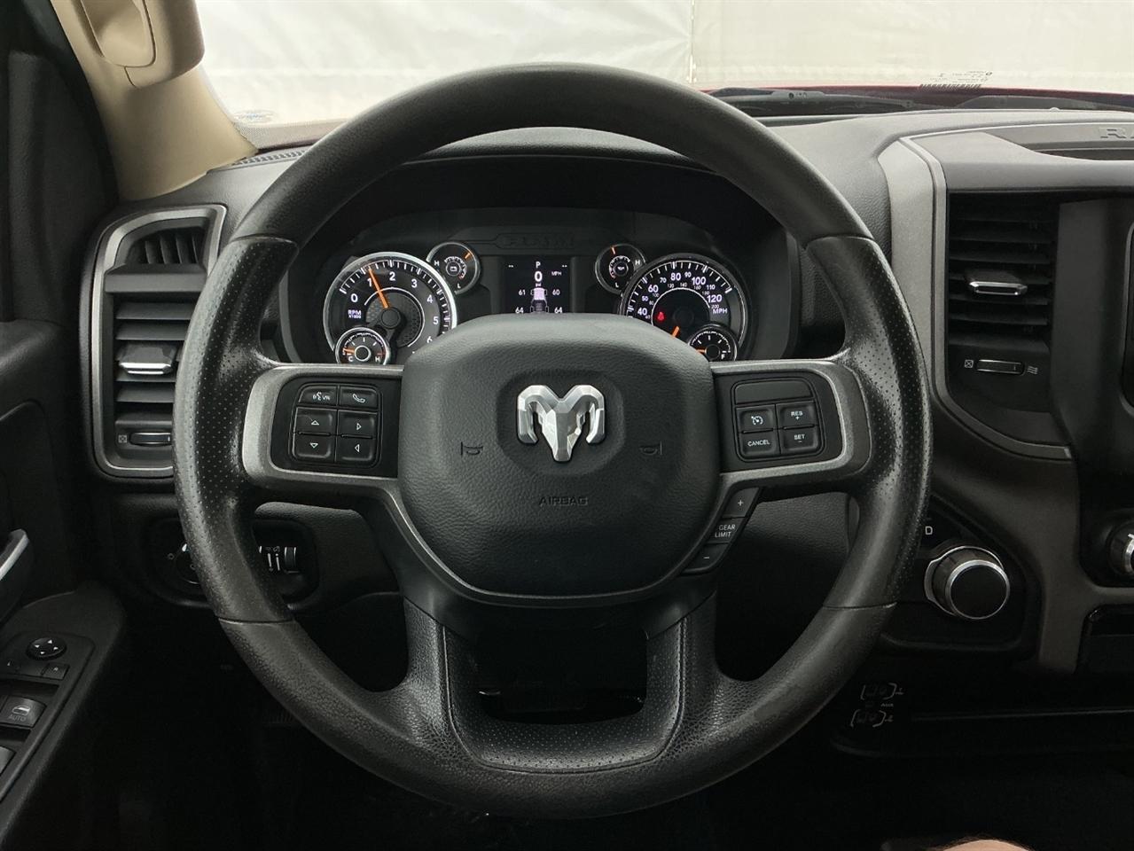 RAM 2500 Tradesman 4x4 Crew Cab 6'4" Box 2019