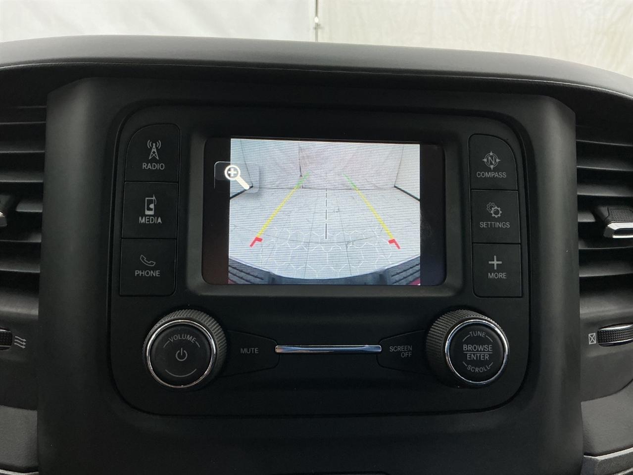 RAM 2500 Tradesman 4x4 Crew Cab 6'4" Box 2019