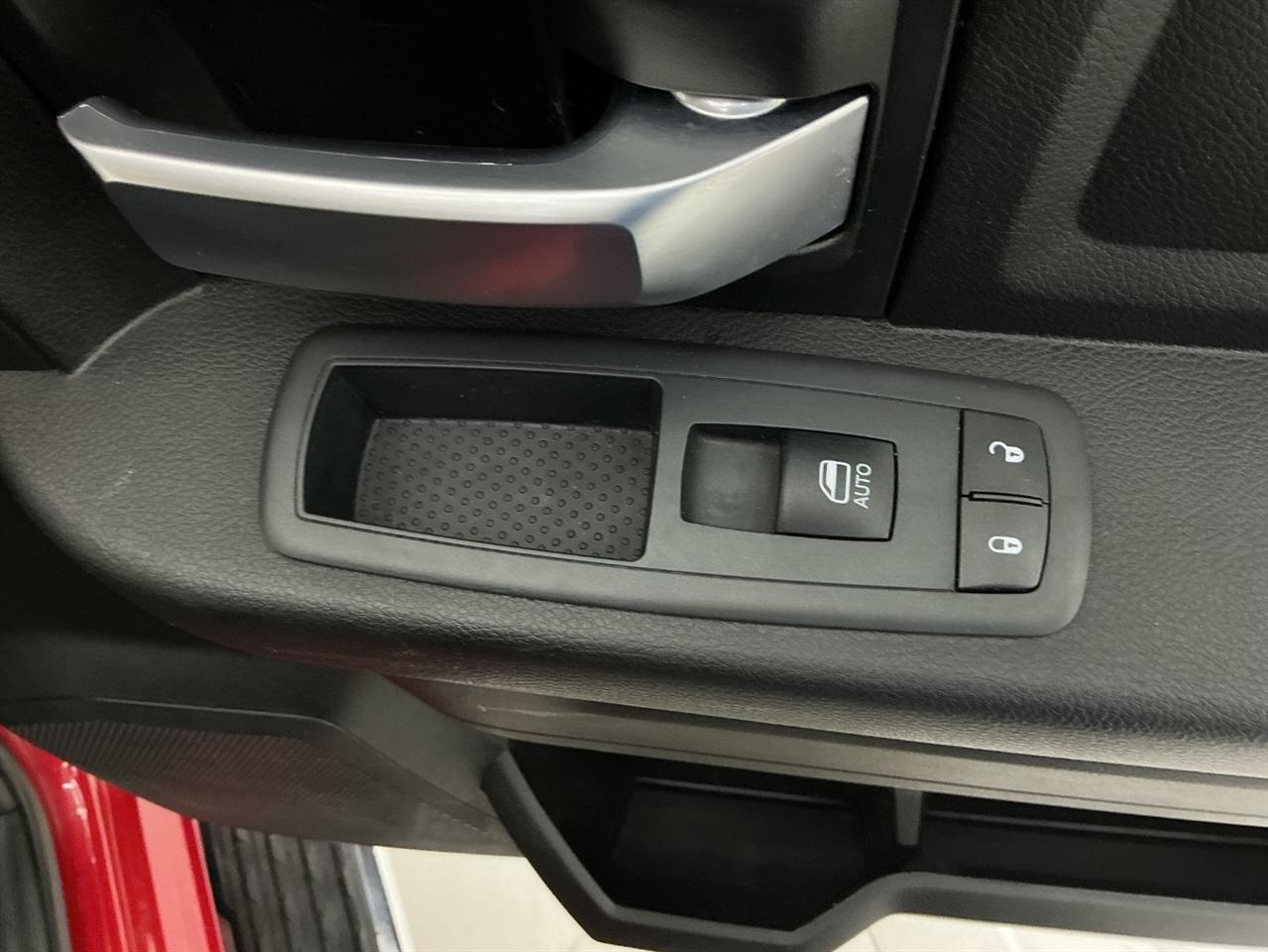 RAM 2500 Tradesman 4x4 Crew Cab 6'4" Box 2019