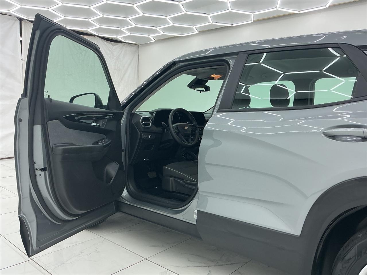 Chevrolet Trailblazer FWD 4dr LS 2024