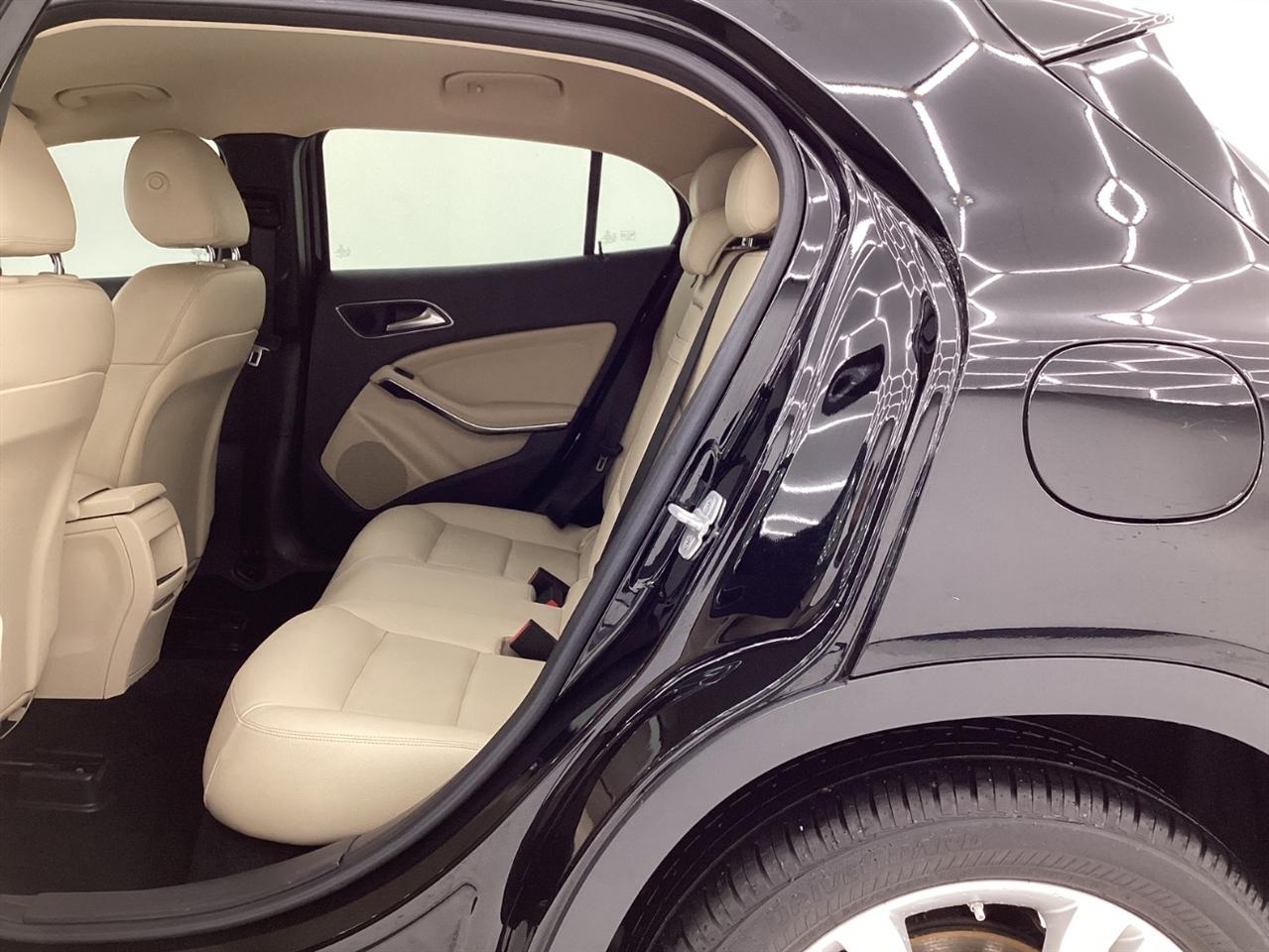 Mercedes-Benz GLA-Class 4MATIC 4dr GLA 250 2015