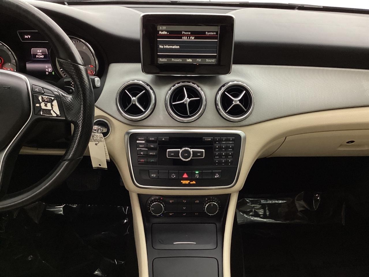 Mercedes-Benz GLA-Class 4MATIC 4dr GLA 250 2015