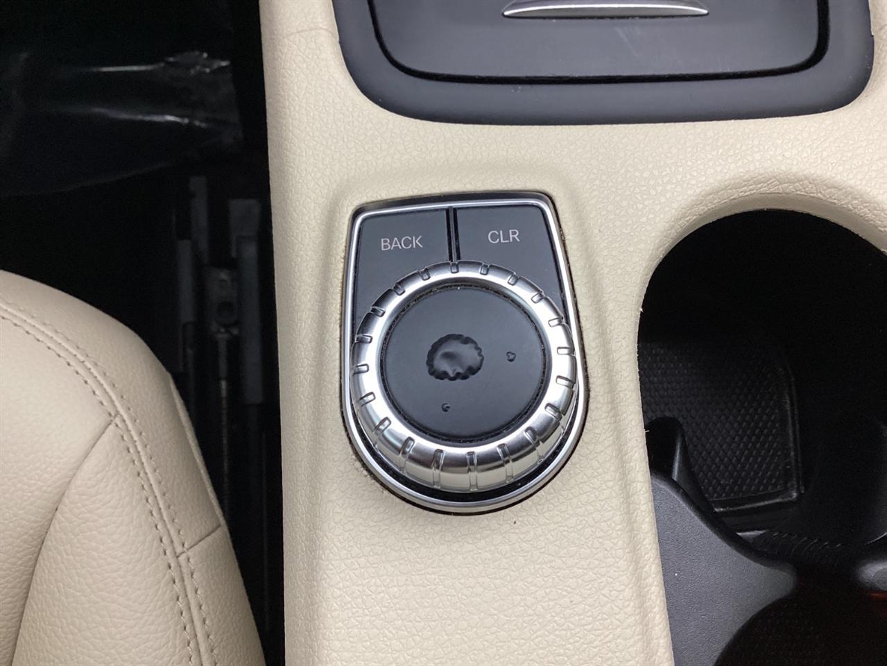 Mercedes-Benz GLA-Class 4MATIC 4dr GLA 250 2015