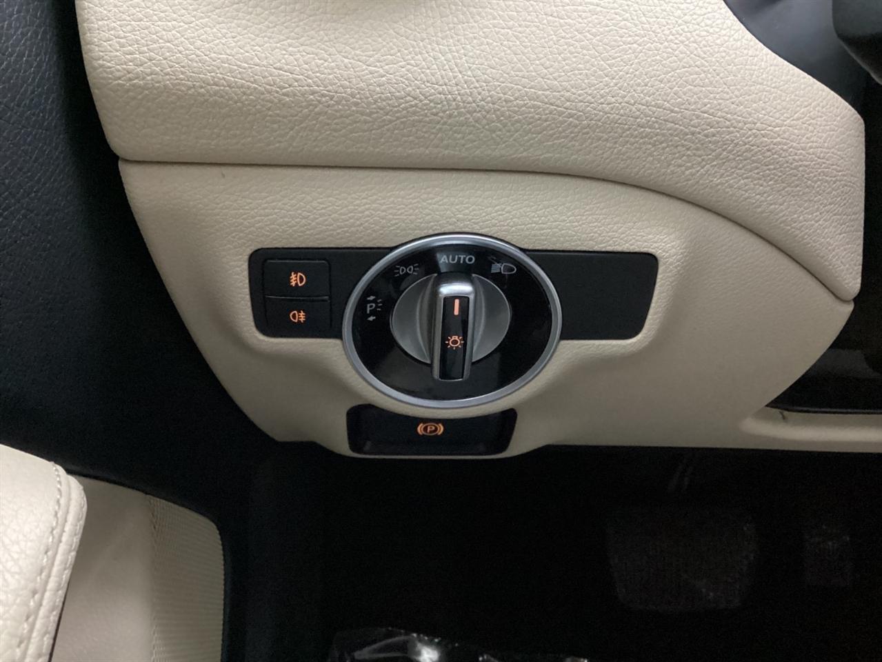 Mercedes-Benz GLA-Class 4MATIC 4dr GLA 250 2015