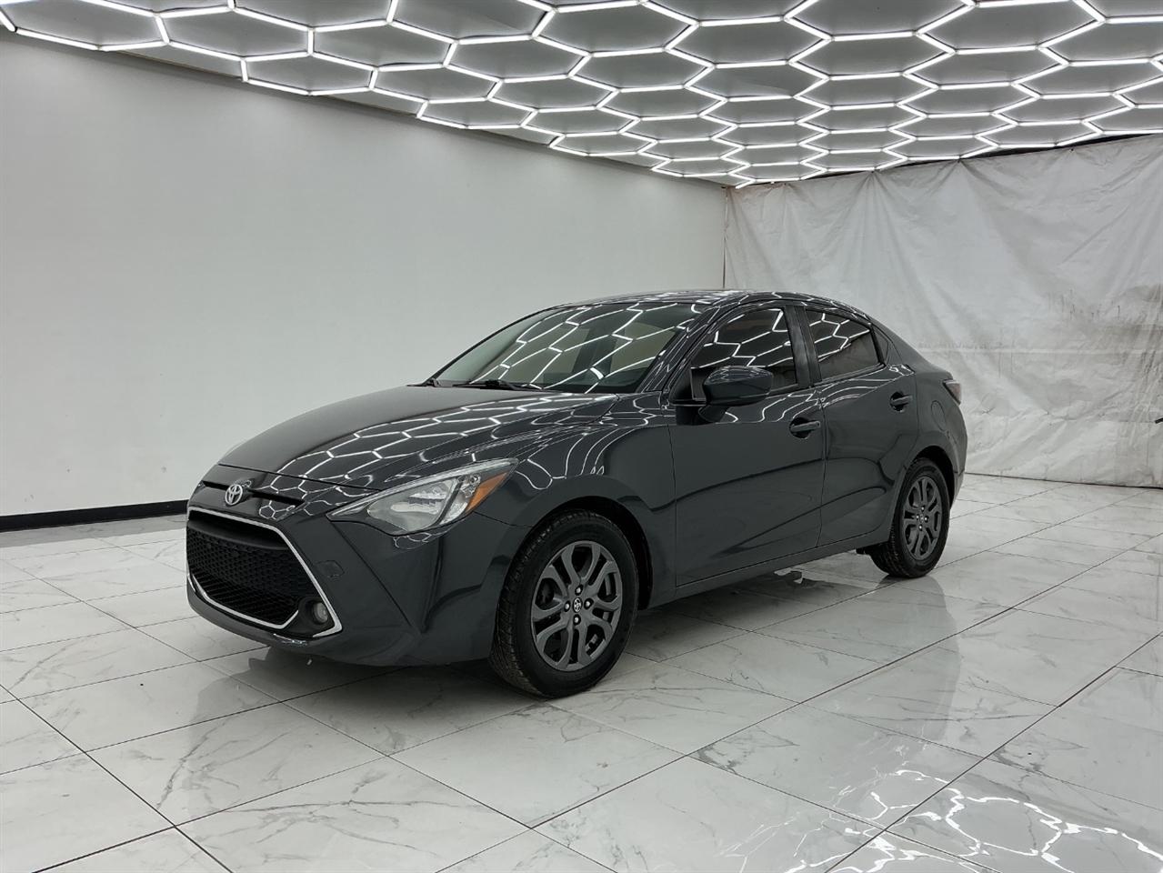 Toyota Yaris Sedan XLE Auto (Natl) 2019