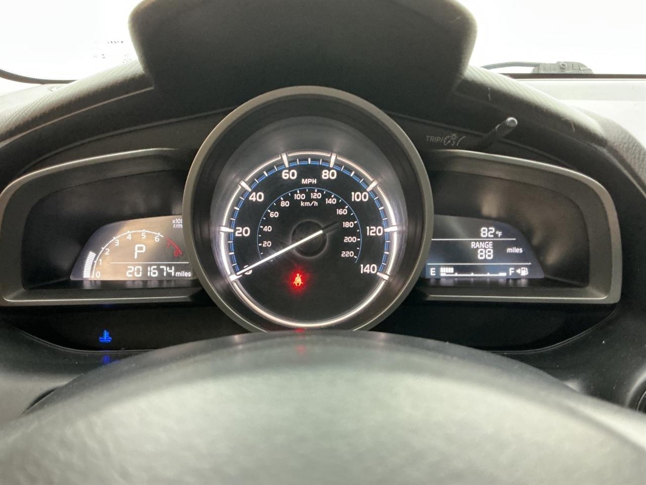 Toyota Yaris Sedan XLE Auto (Natl) 2019