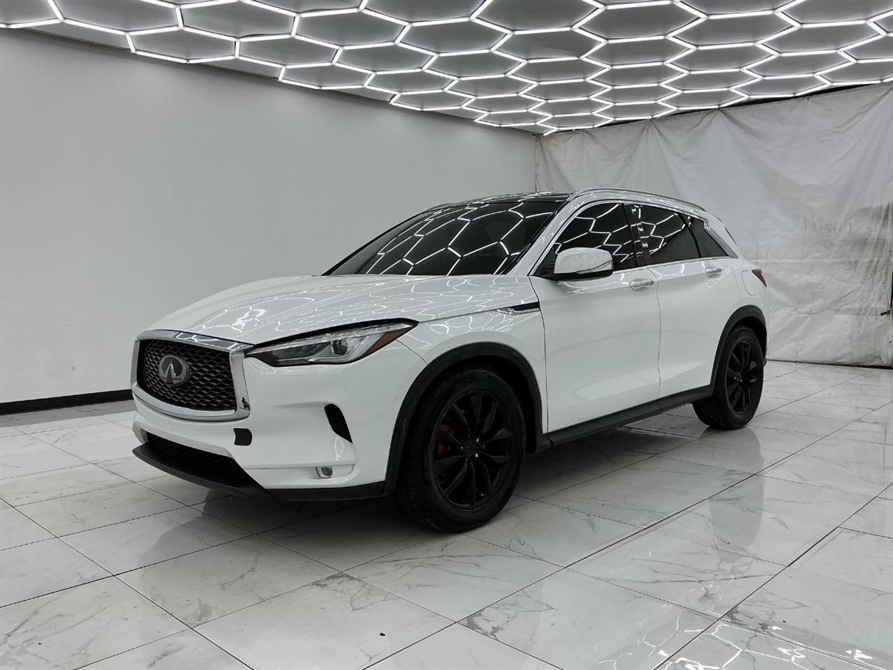 Infiniti QX50 LUXE FWD 2019
