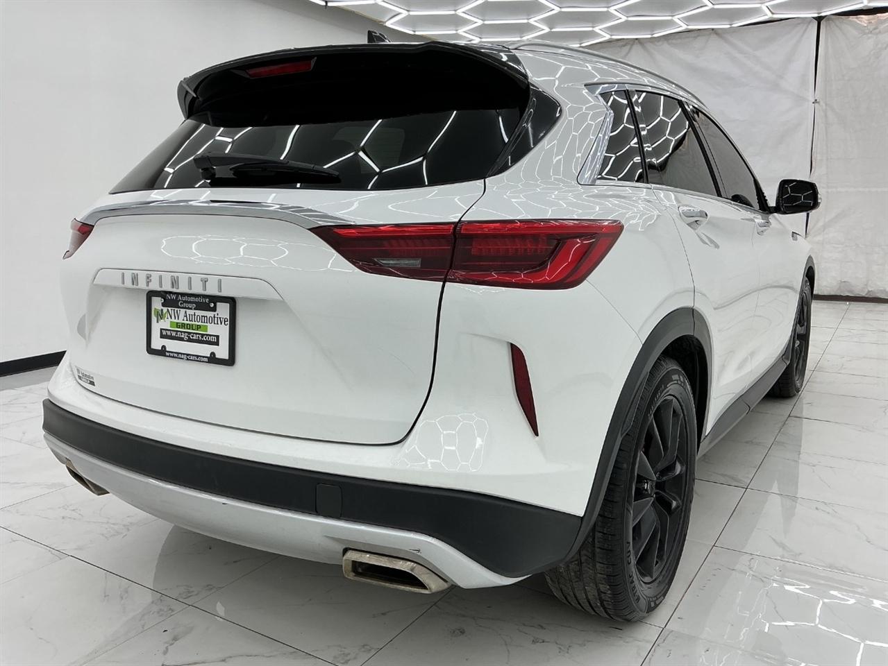 Infiniti QX50 LUXE FWD 2019
