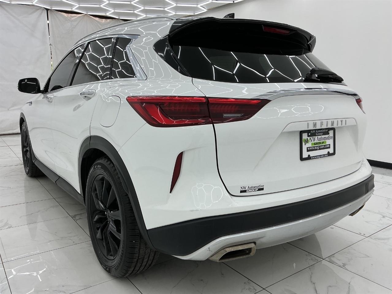 Infiniti QX50 LUXE FWD 2019