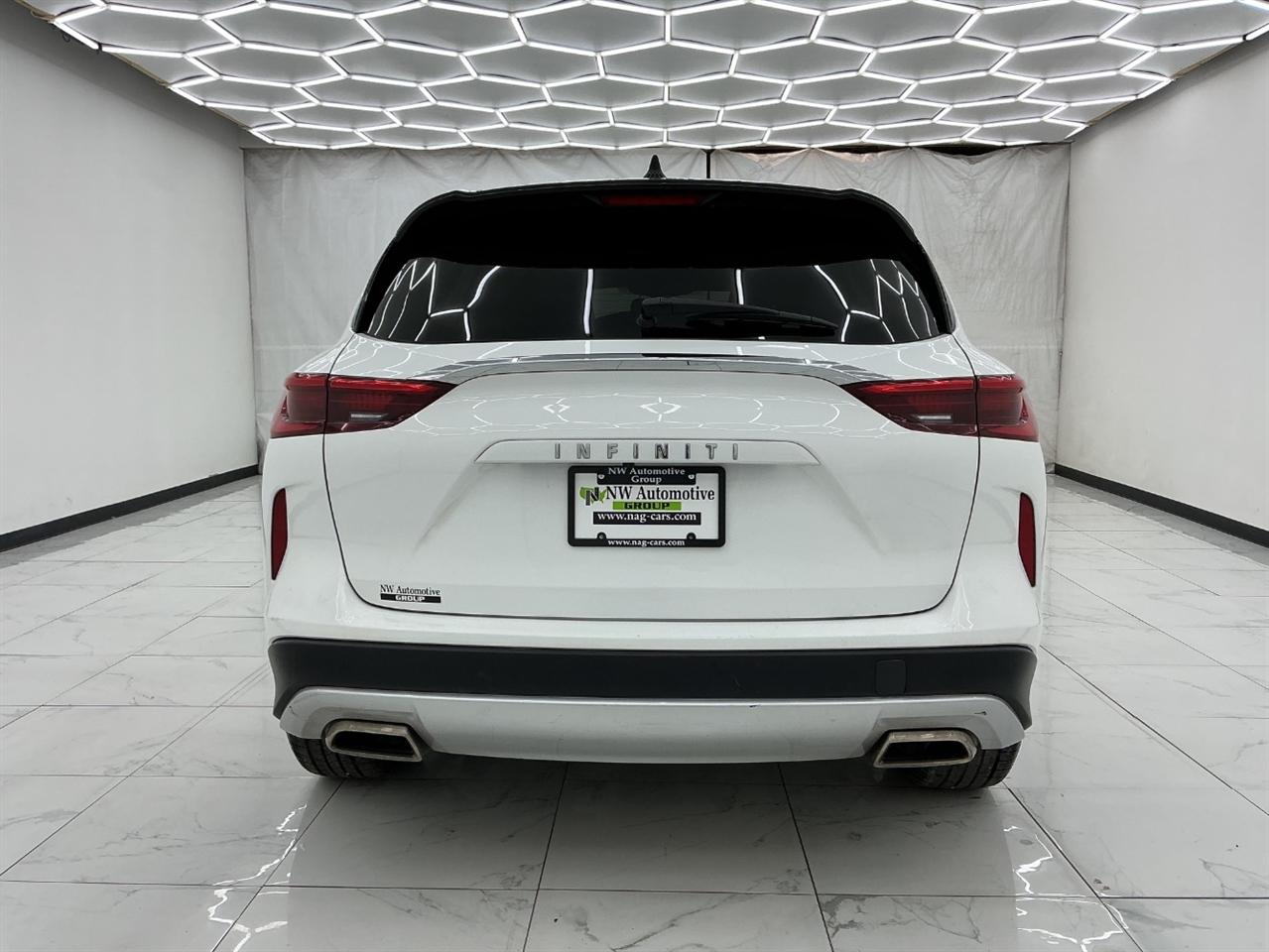 Infiniti QX50 LUXE FWD 2019