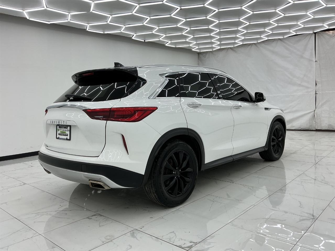Infiniti QX50 LUXE FWD 2019