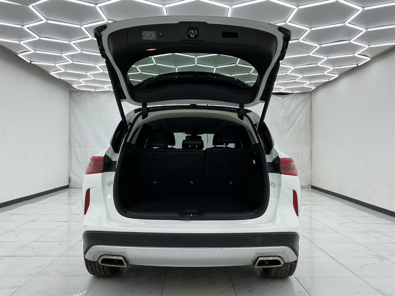 Infiniti QX50 LUXE FWD 2019