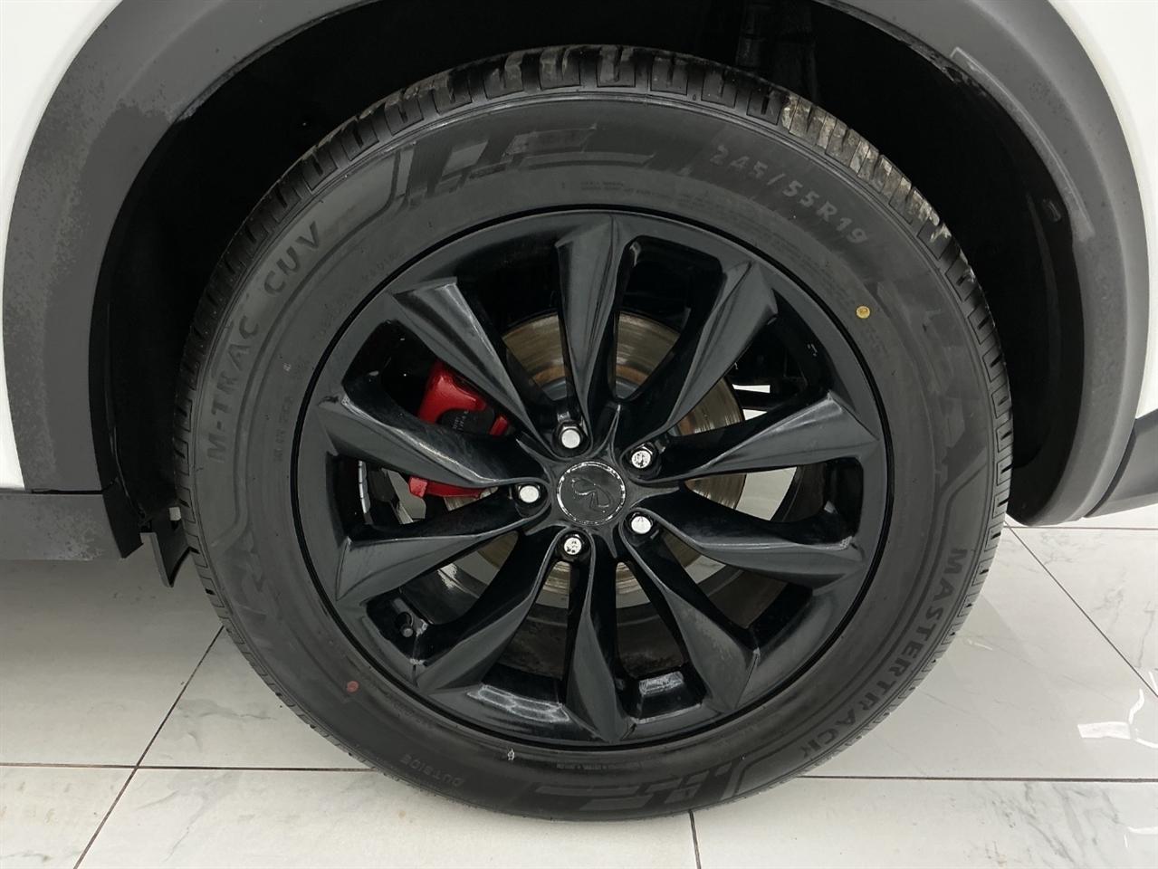 Infiniti QX50 LUXE FWD 2019