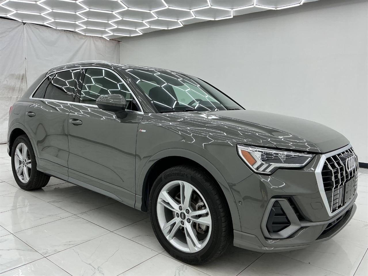 Audi Q3 S line Premium Plus 45 TFSI quattro 2021