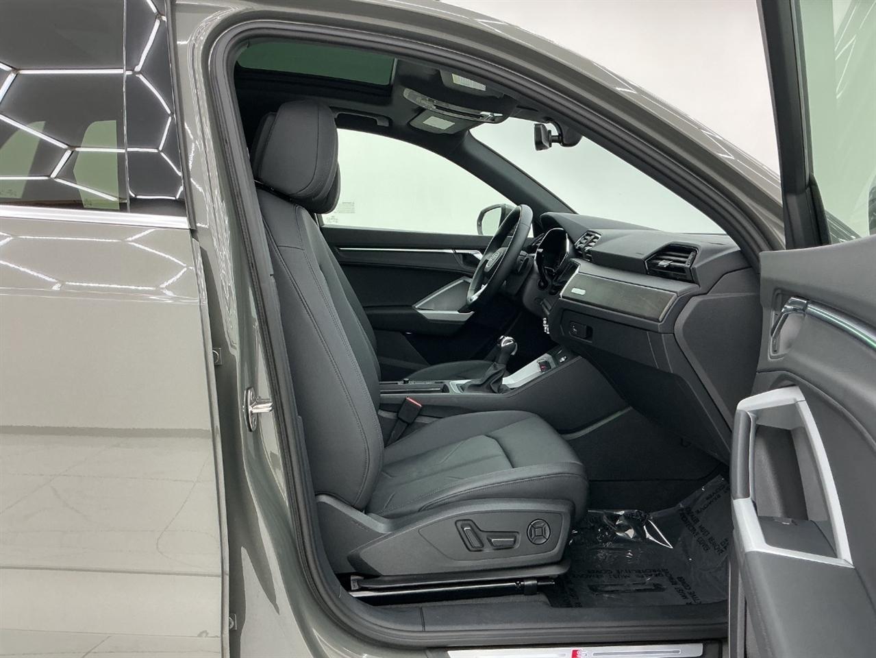 Audi Q3 S line Premium Plus 45 TFSI quattro 2021