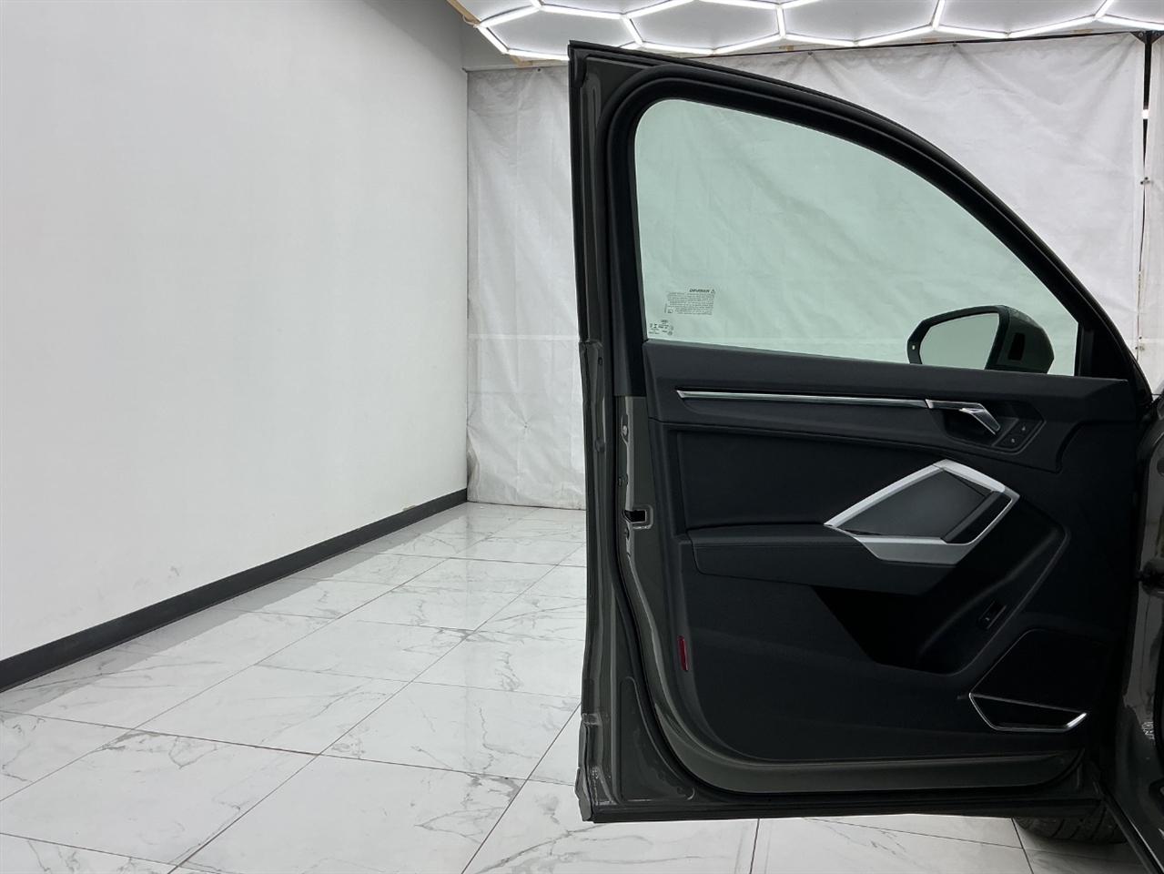 Audi Q3 S line Premium Plus 45 TFSI quattro 2021