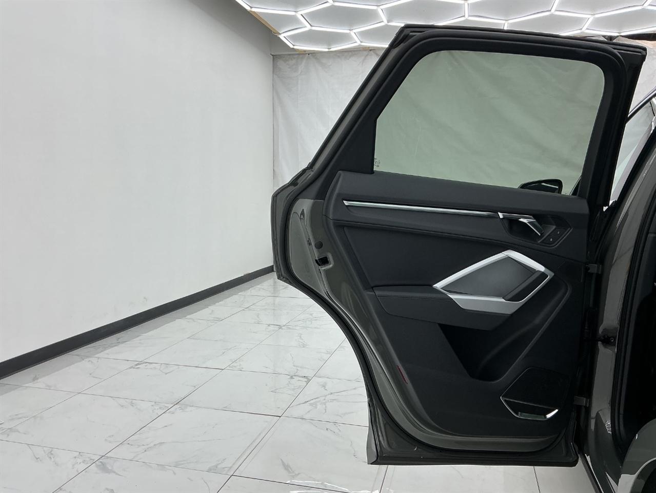 Audi Q3 S line Premium Plus 45 TFSI quattro 2021