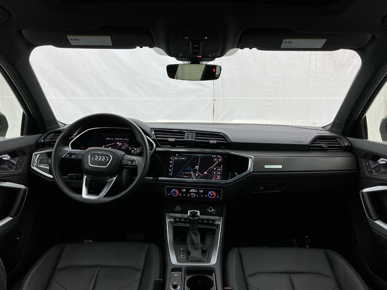 Audi Q3 S line Premium Plus 45 TFSI quattro 2021