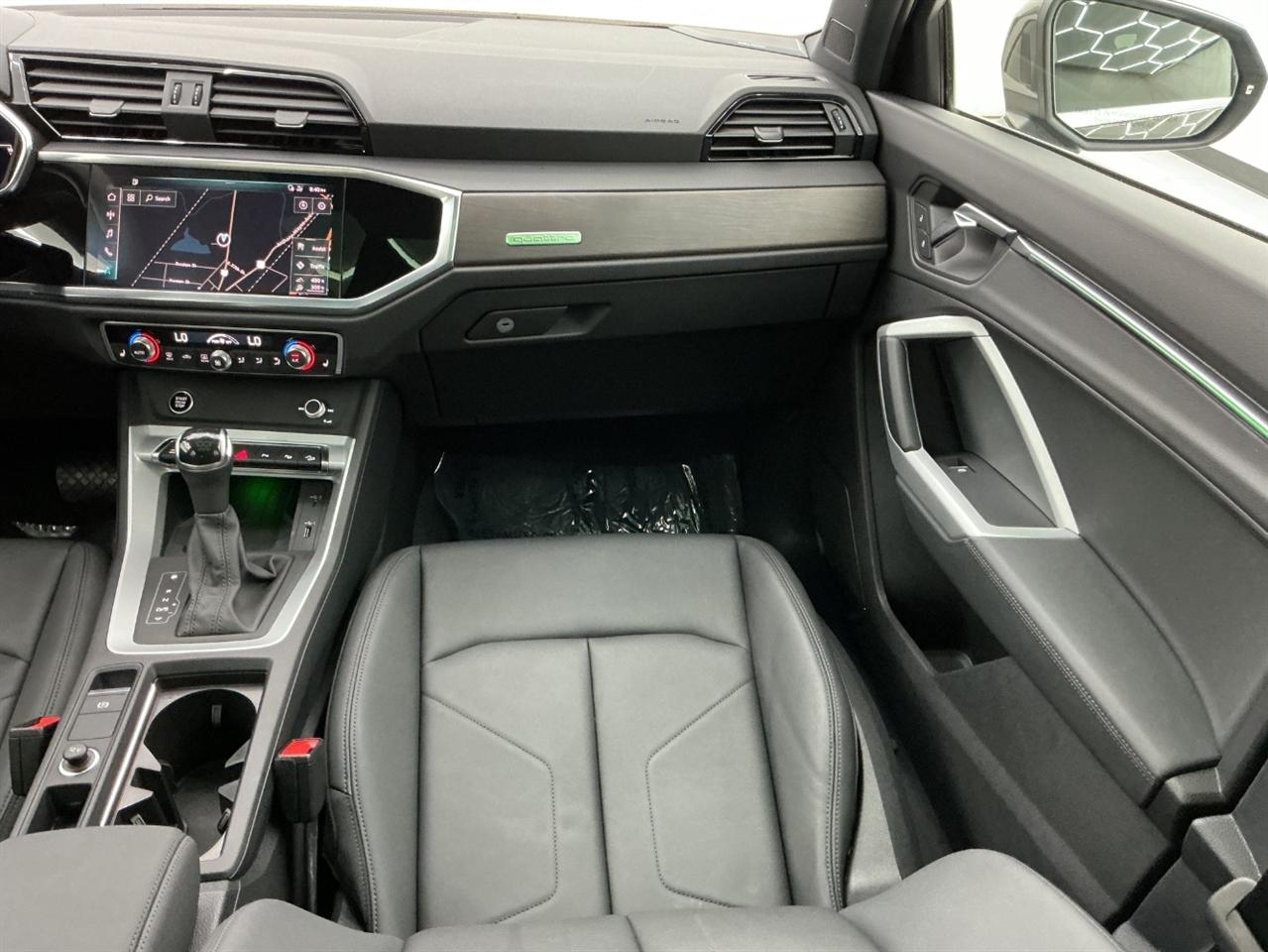Audi Q3 S line Premium Plus 45 TFSI quattro 2021