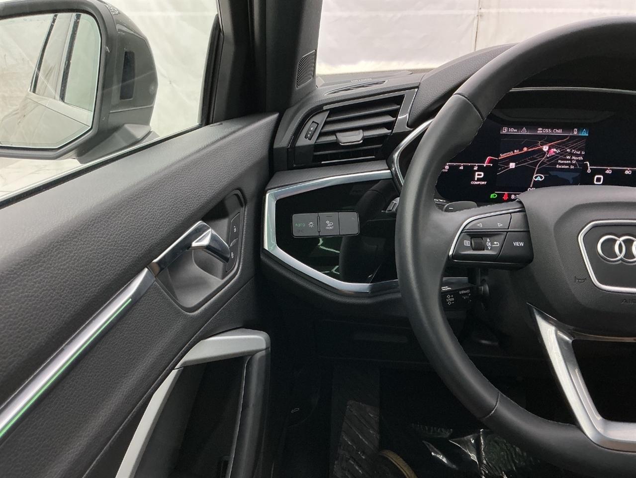 Audi Q3 S line Premium Plus 45 TFSI quattro 2021
