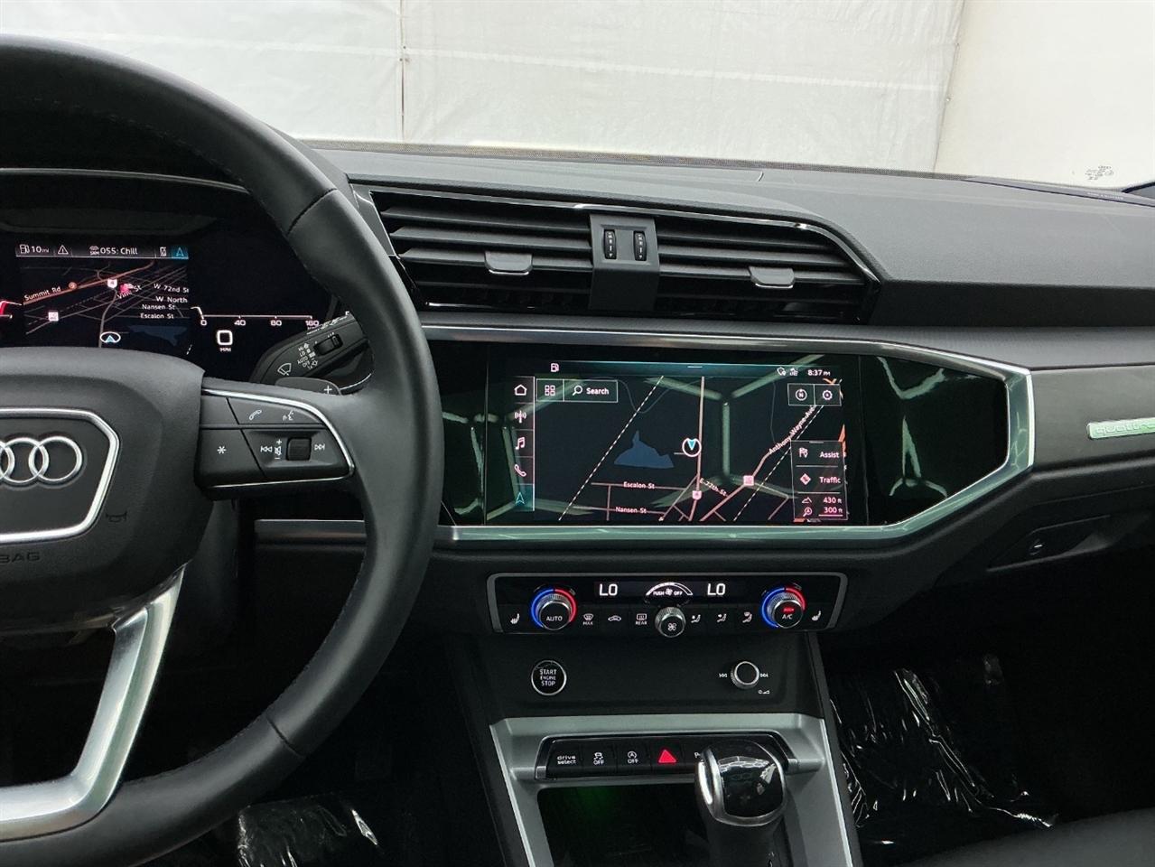 Audi Q3 S line Premium Plus 45 TFSI quattro 2021