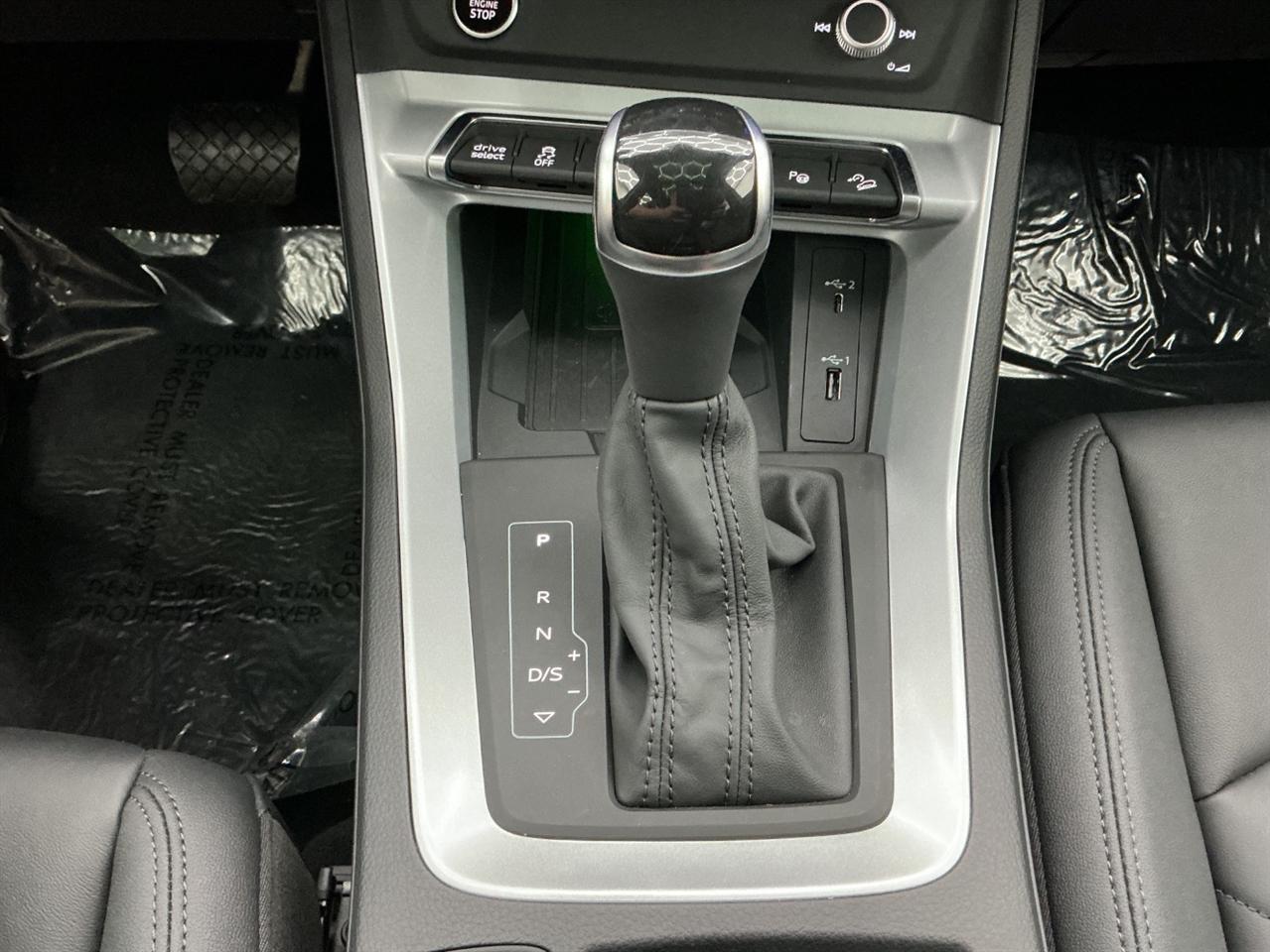 Audi Q3 S line Premium Plus 45 TFSI quattro 2021