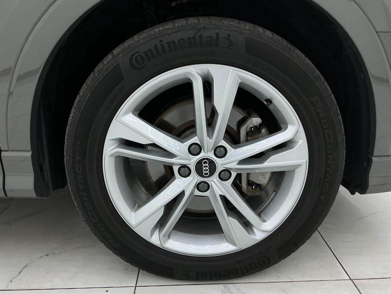 Audi Q3 S line Premium Plus 45 TFSI quattro 2021