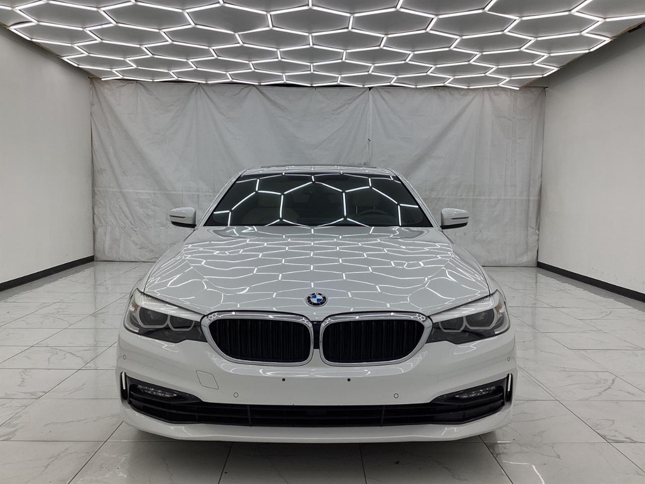 BMW 5 Series 530i Sedan 2017