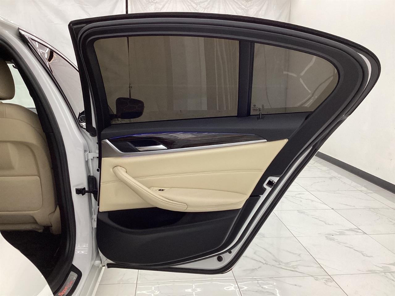 BMW 5 Series 530i Sedan 2017