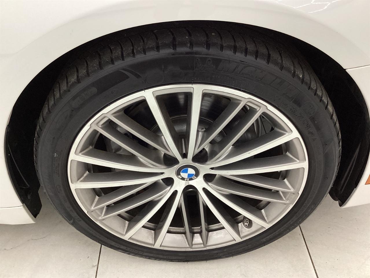 BMW 5 Series 530i Sedan 2017