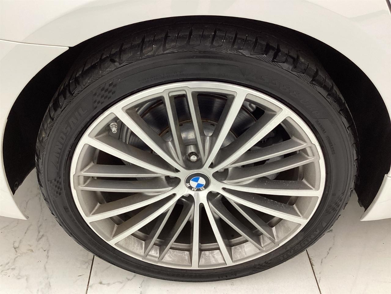 BMW 5 Series 530i Sedan 2017