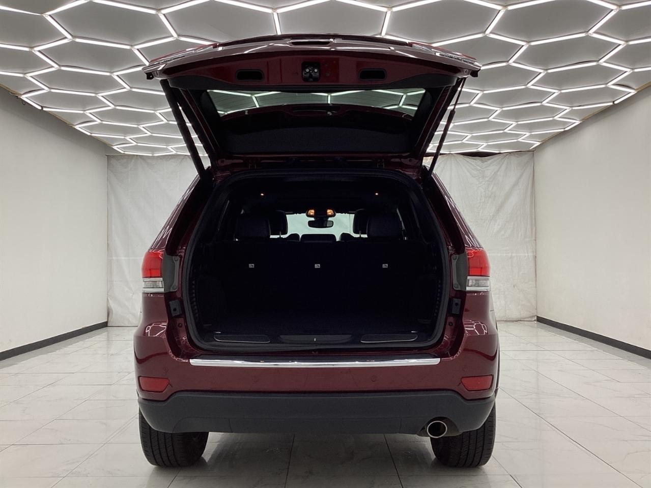 Jeep Grand Cherokee Limited 4x4 2018