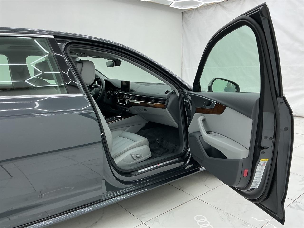 Audi A4 Premium 45 TFSI quattro 2019