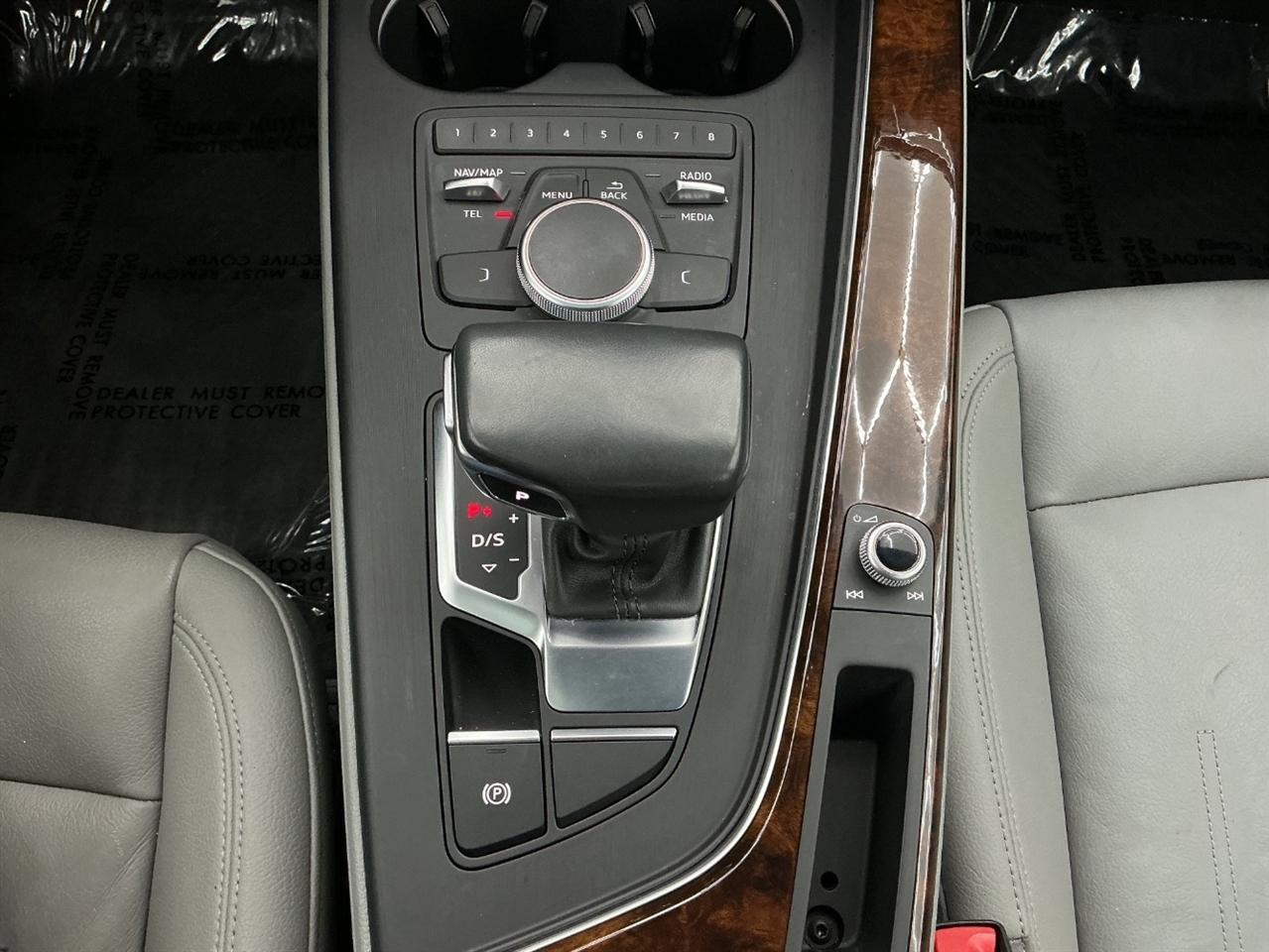 Audi A4 Premium 45 TFSI quattro 2019