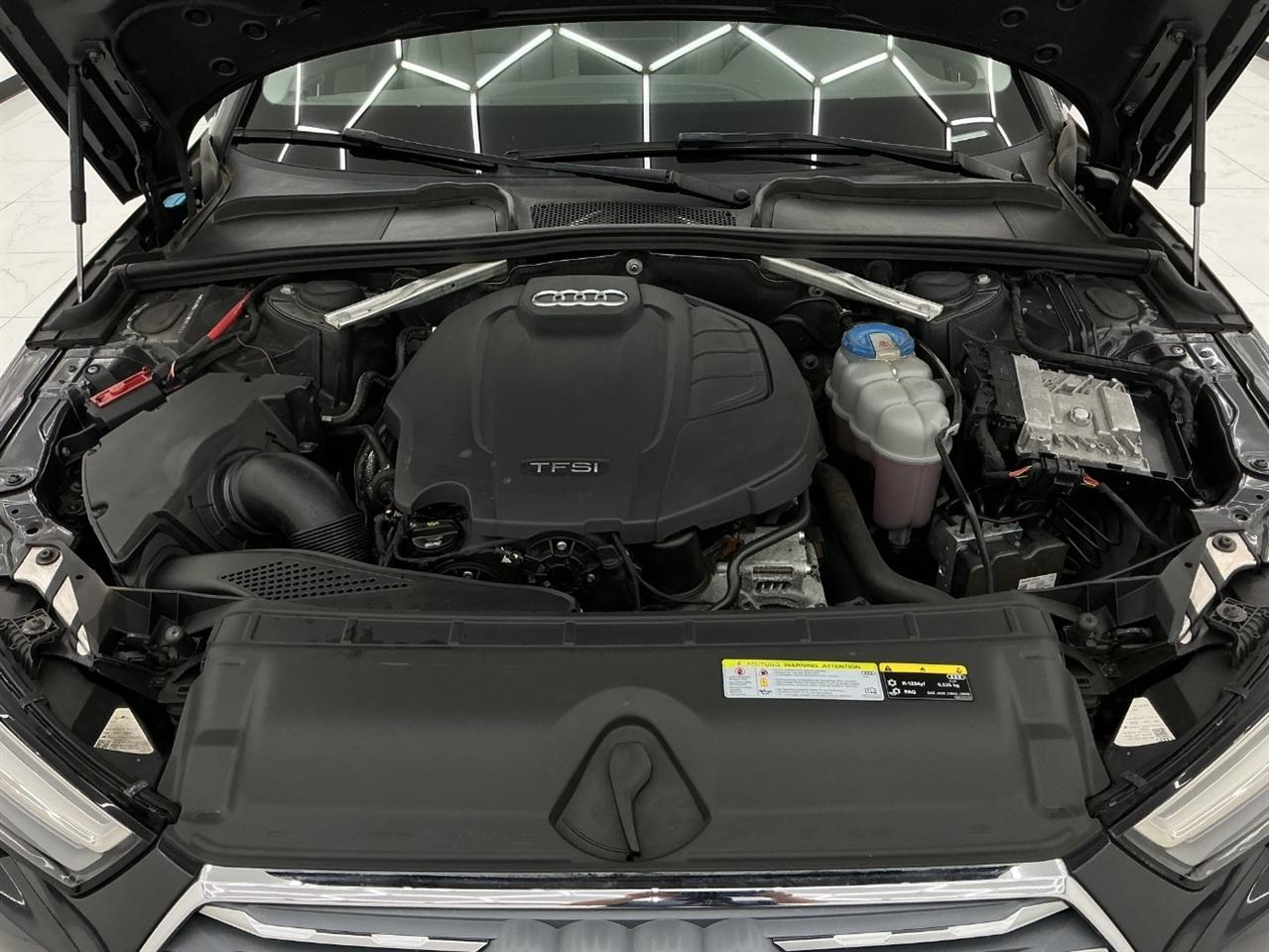 Audi A4 Premium 45 TFSI quattro 2019