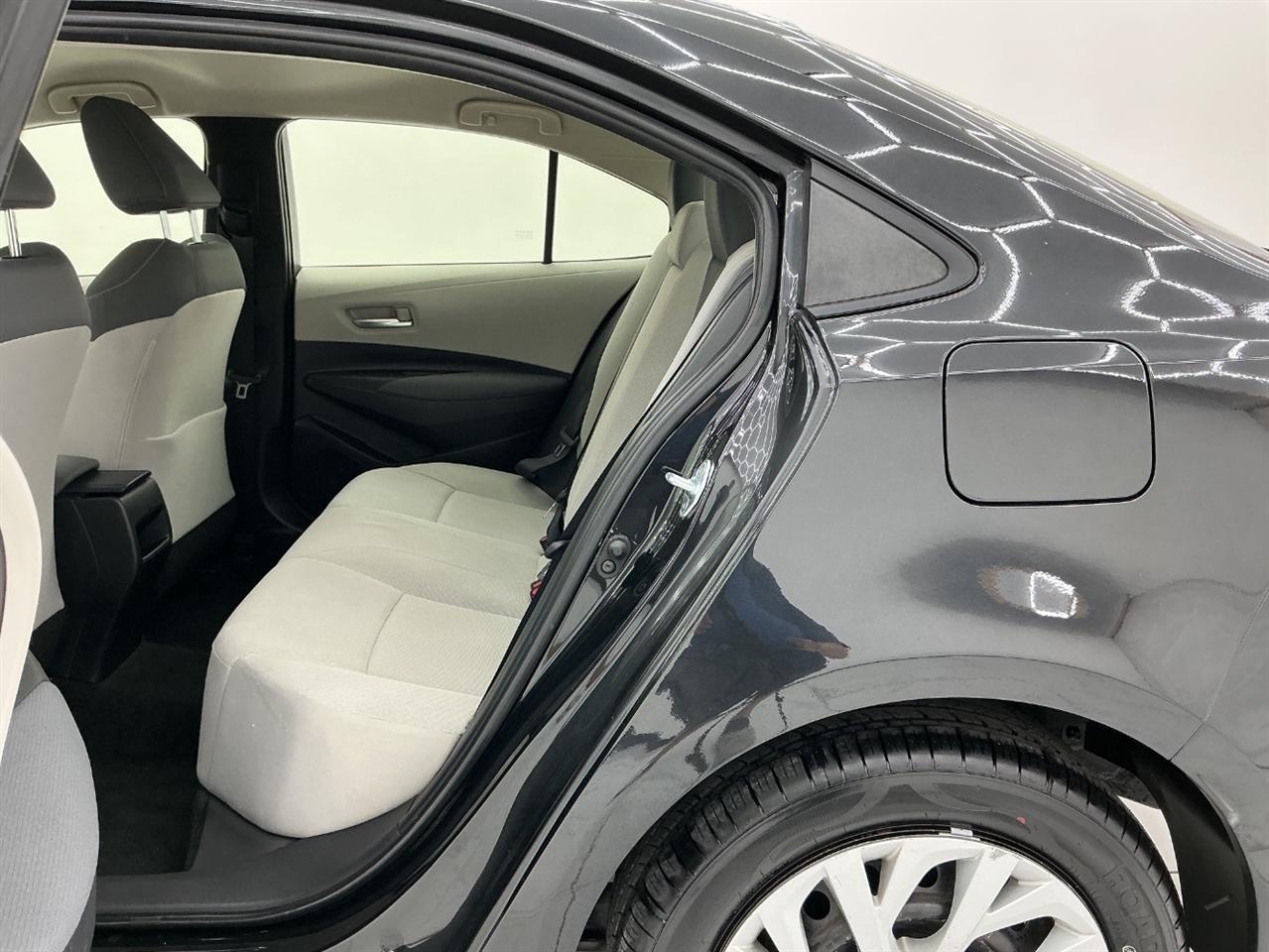 Toyota Corolla LE CVT (Natl) 2021