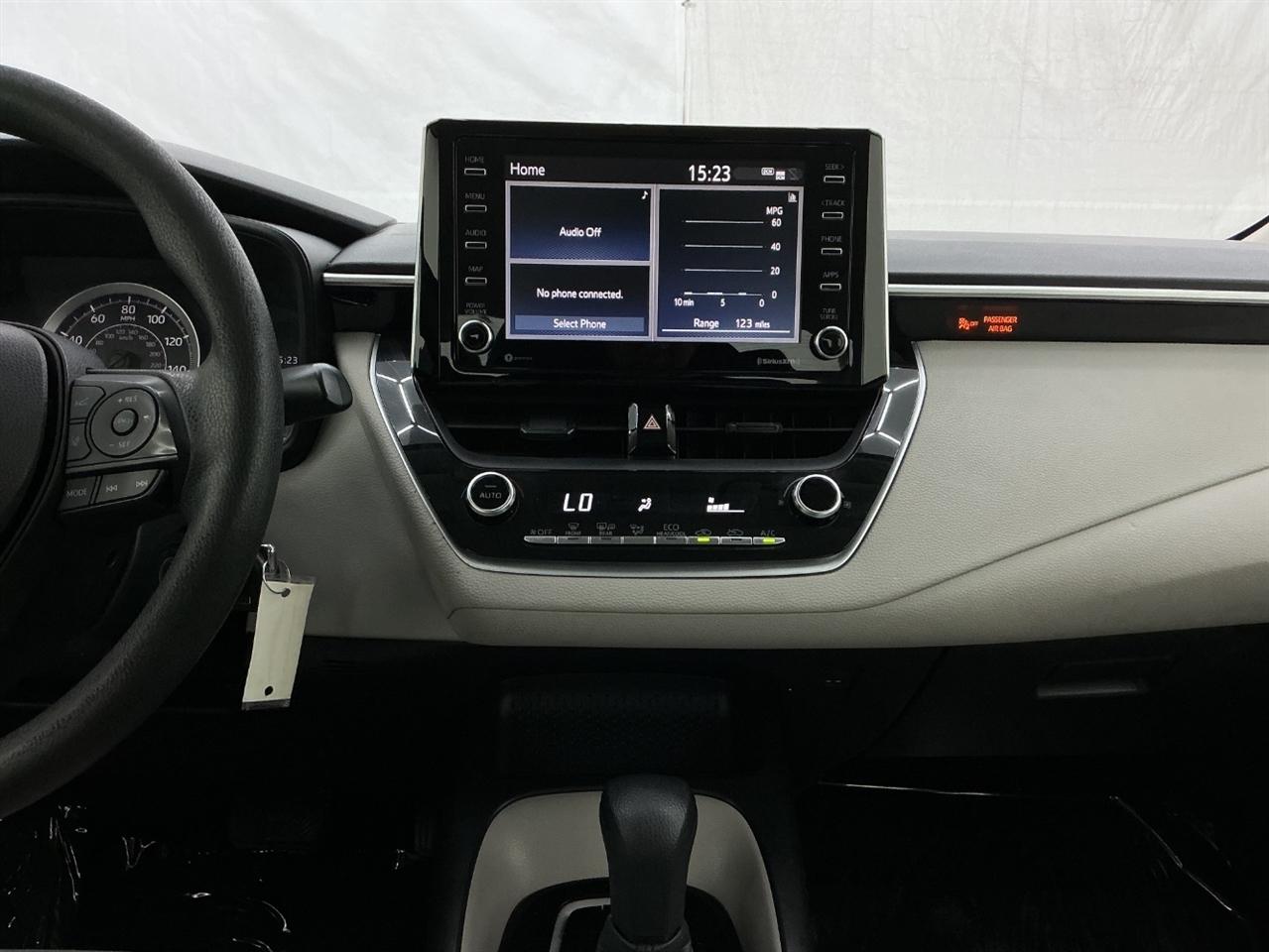 Toyota Corolla LE CVT (Natl) 2021
